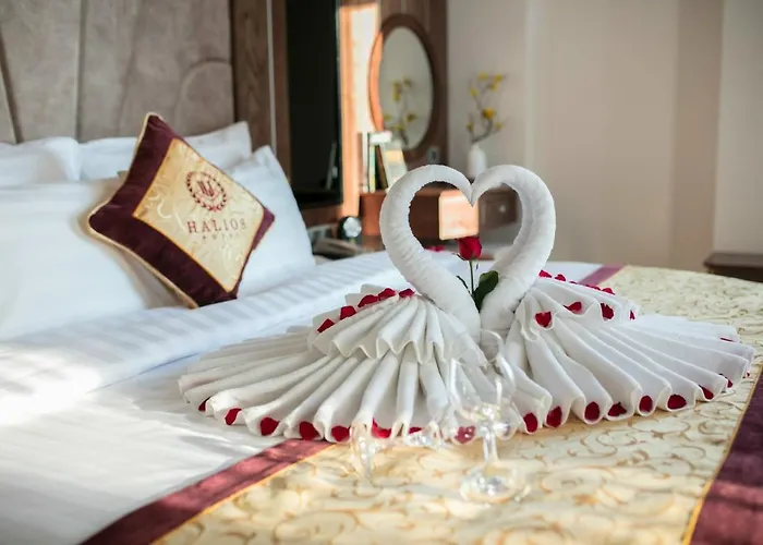 Nguyen Du Khách sạn 4*