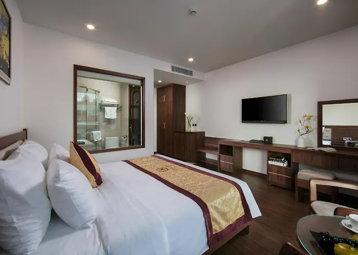 Nguyen Du Khách sạn Hạ Long