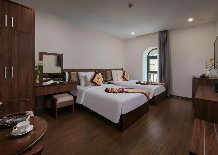 Nguyen Du Khách sạn Hạ Long